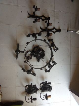 Lámpara antigua rústica negra