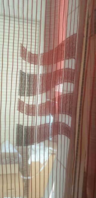 Due Tende bordeaux - tessuto leggero