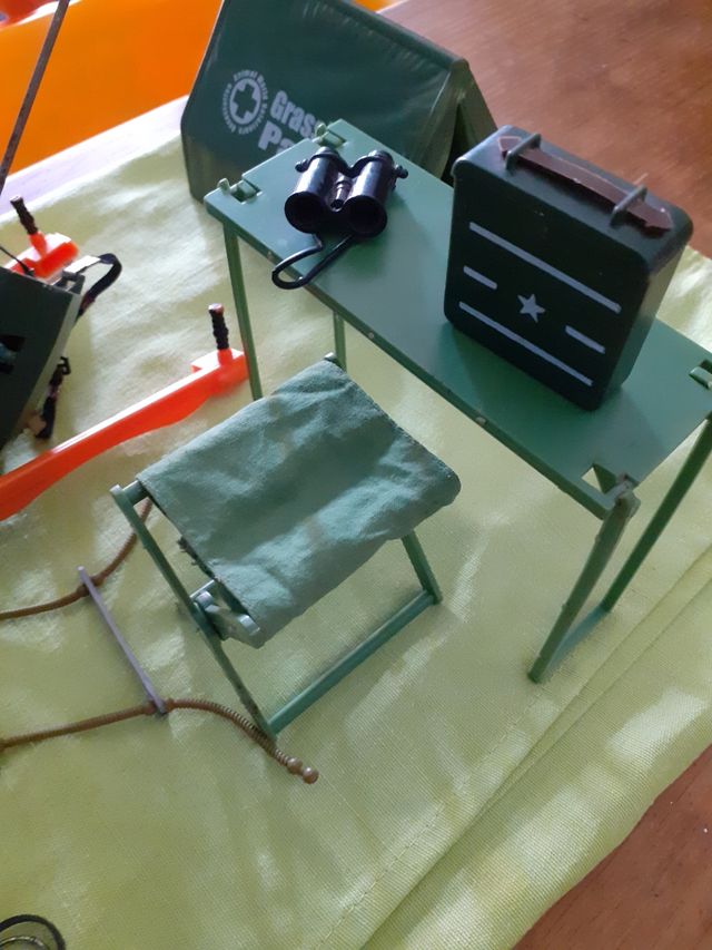 Geyperman 70s: Complementos patrulla