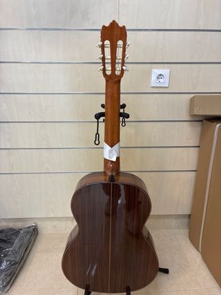 Guitarra clasica Alhambra 4P