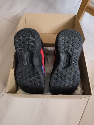 Zapatillas Vans Ultrarange - Azul y Negro