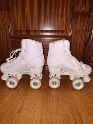 Patines infantiles 4 ruedas talla 34