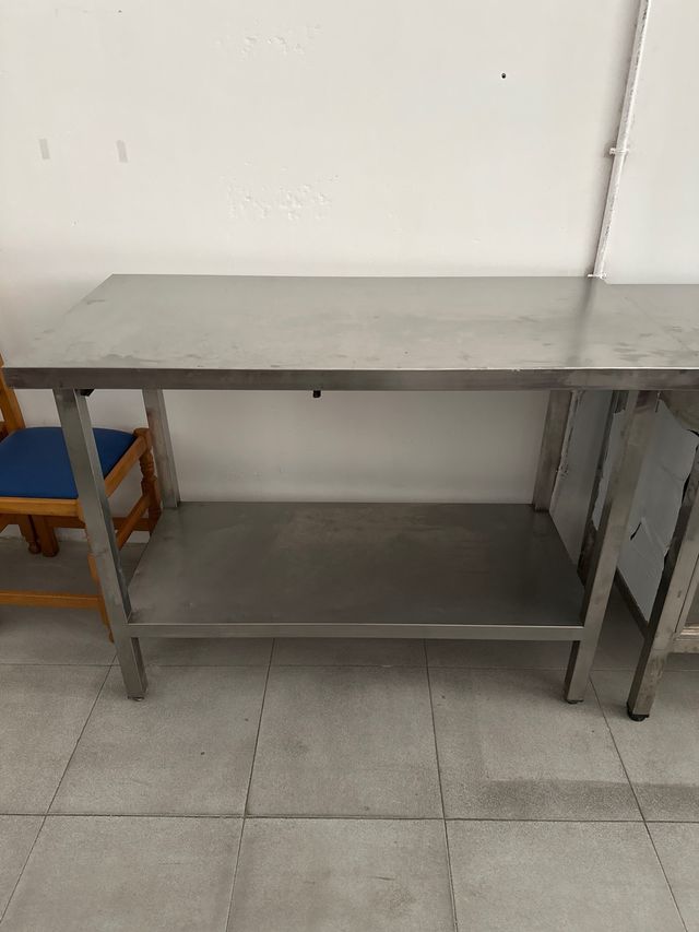 Mesa acero inoxidable c/ balda