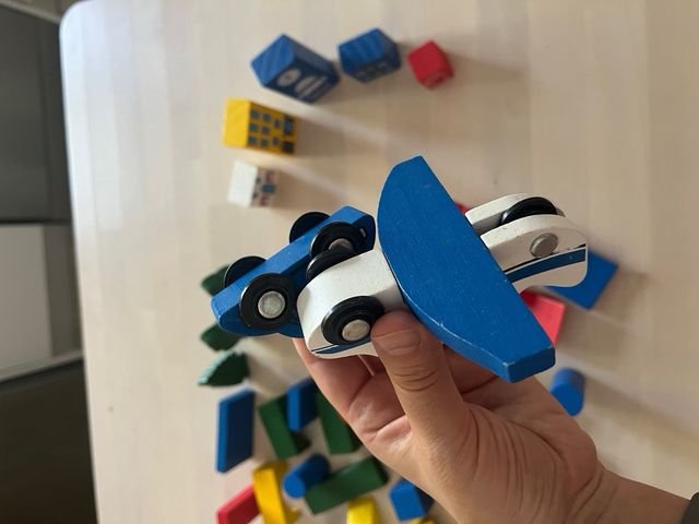 Juego infantil: bloques de madera maciza