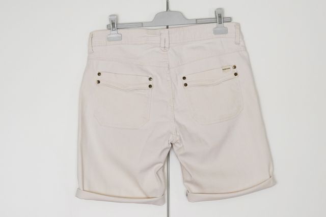 Lote 2 shorts vaqueros Mango, blanco y azul, T40