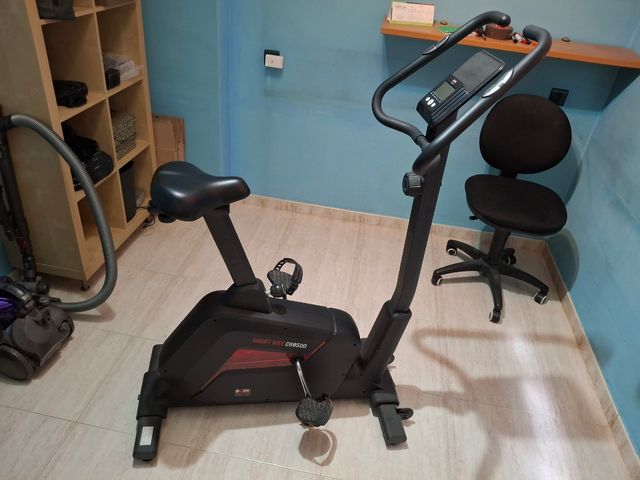 Bicicleta estática Body Sculpture C6850D