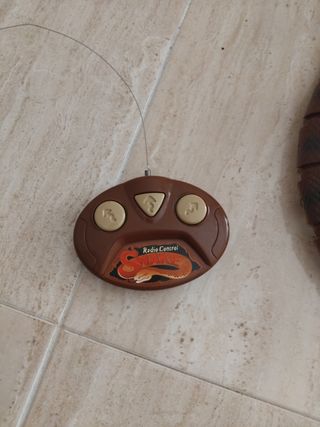 Serpiente teledirigida RC