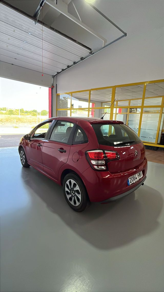 CITROEN  C3    2014  105.000KM PEGATINA C