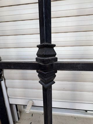 Reja ventana forja negra