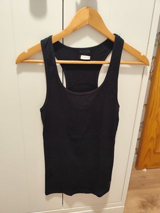 Camiseta negra tirantes