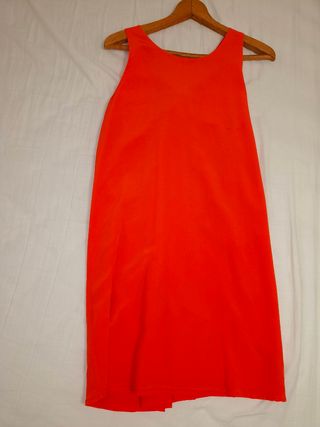 Vestido naranja de fiesta