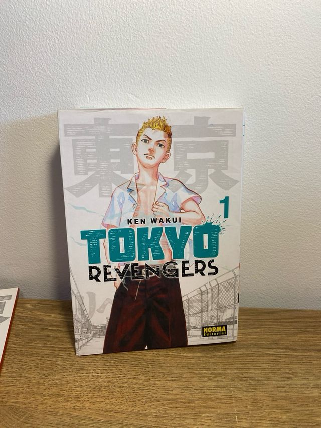 TOKYO REVENGERS 01