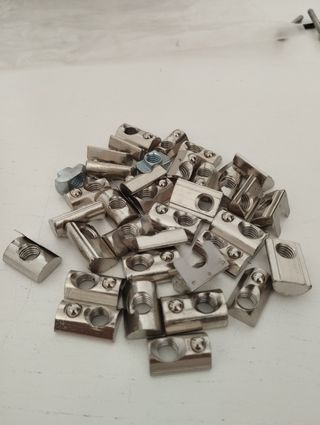 Casquillos roscados para aluminio DIY 