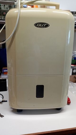 Deshumidificador GUT DH28M usado