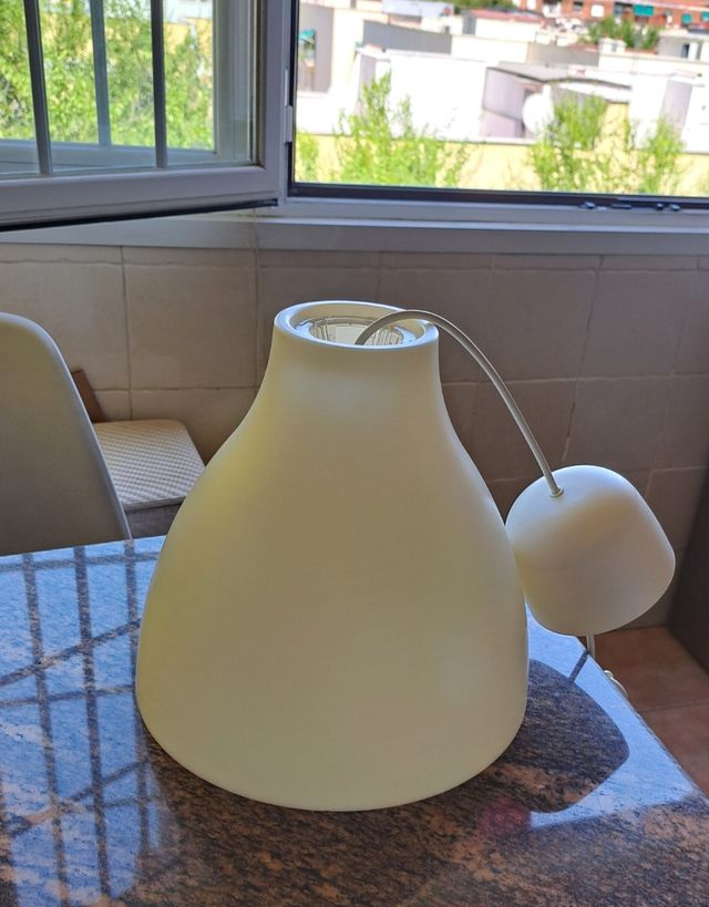 Lámpara Ikea blanca - Tipo campana