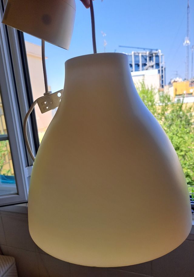 Lámpara Ikea blanca - Tipo campana