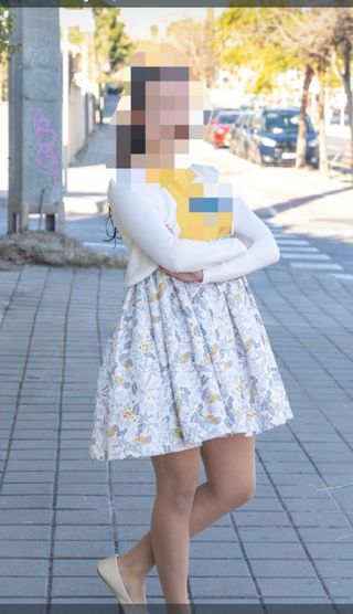 Vestido floral blanco y amarillo