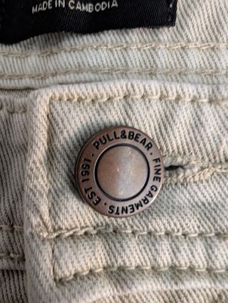 Bermuda Pull&Bear beige - Talla L