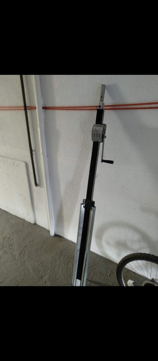 Patas elevadoras telescópicas