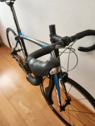 BH Prisma carbono 10V - Bicicleta carretera T-XL