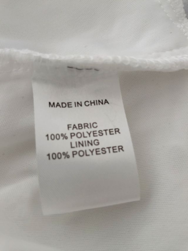 Vestido blanco encaje elegante