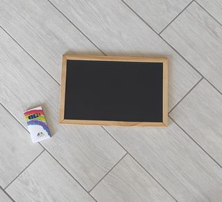 Lavagna nera + Colori a cera