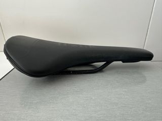 Sillín Fizik: cómodo y ligero