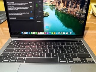 MacBook Pro 13" M1 (8GB-512GB)