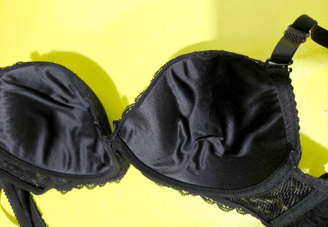 Sujetador negro encaje 110C