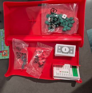 Monopoly Grab & Go