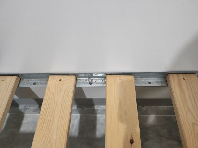 Cama Ikea Brimnes blanca c/diván