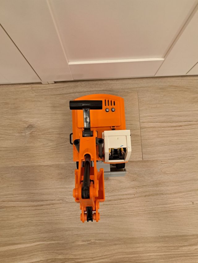 Playmobil: Excavadora articulada y figura