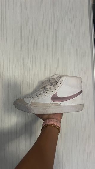 Nike Blazer Mid '77 - Rosa