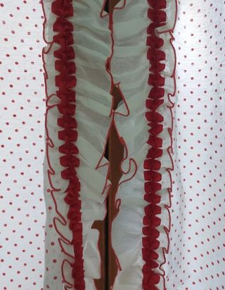 2 Tende lunghe. Misure: 60x230 cm