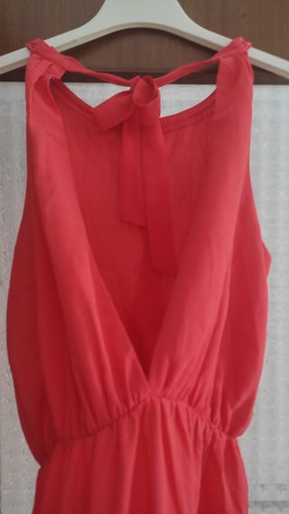 Blusón rojo coral, sin mangas - T. M - A estrenar 