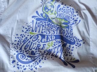Camicia Love Moschino a righe viola lilla