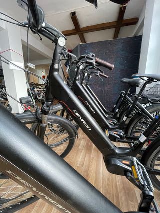 6 bicicletas eléctricas Bafam 400 por 1200 las 6