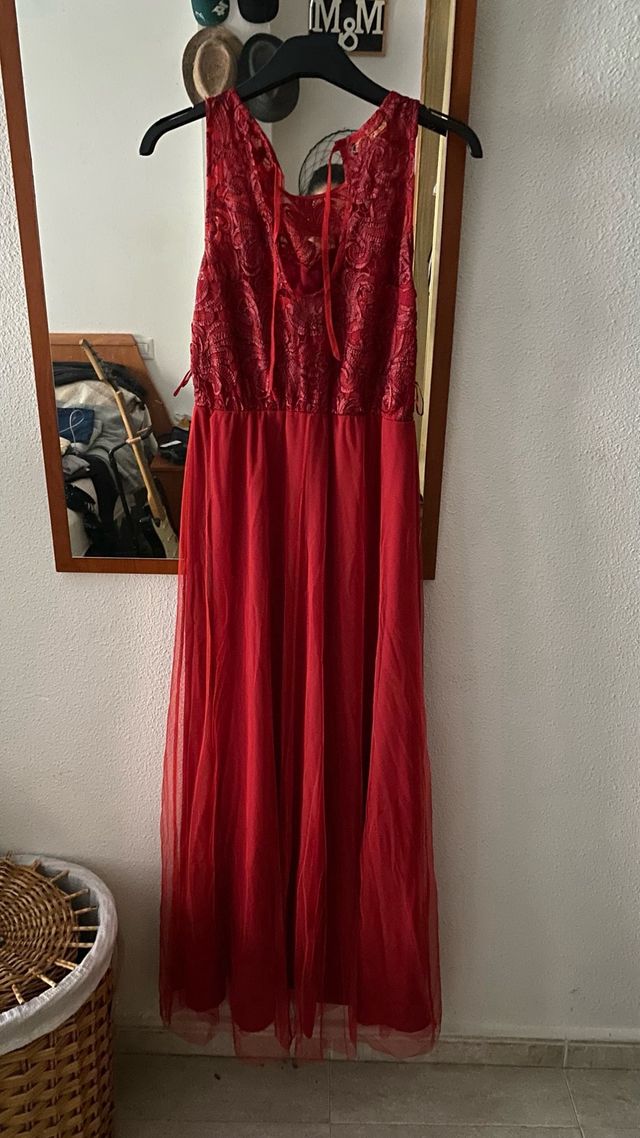 Abito da evento rosso da donna