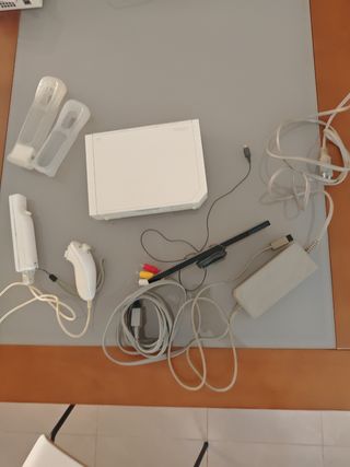 Wii con magia permanente + mando + accesorios