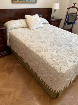 Colcha ganchillo vintage beige