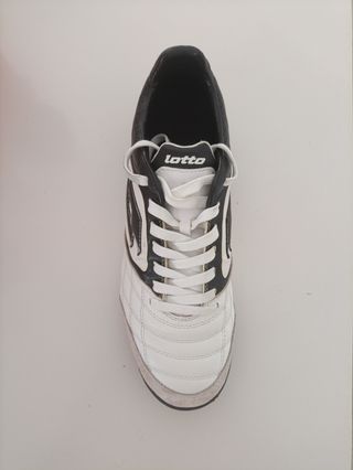 Botas fútbol sala Lotto - Blancas y Negras