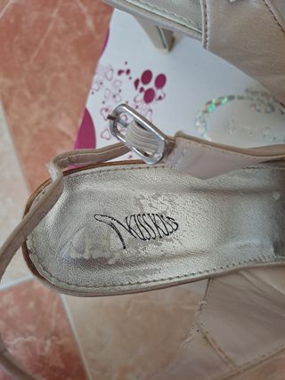 Tacones beige 