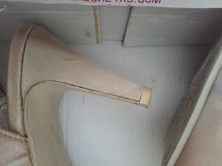 Tacones beige 