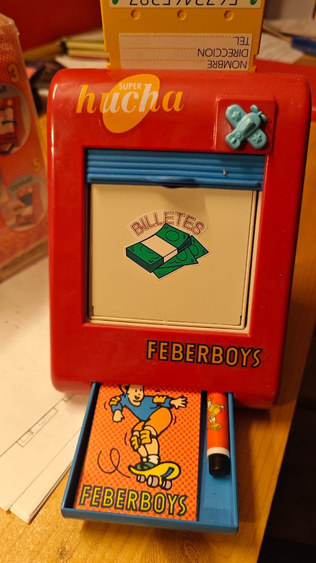 Hucha Feberboys Super Hucha. Juguete vintage 