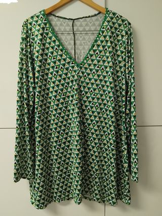 Blusa verde estampada XL - NUEVA