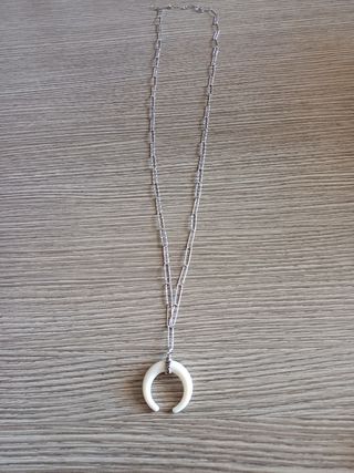 Collana acciaio corno bianco
