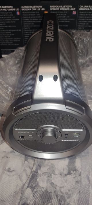Altavoz Bluetooth Avenzo Bazooka LED