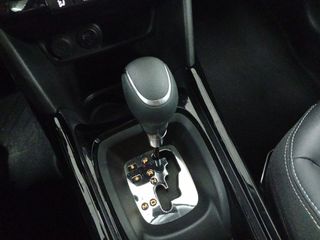 Peugeot 2008 1.2 PureTech 110 Allure