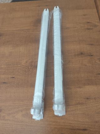 2 brazos para toldo blanco