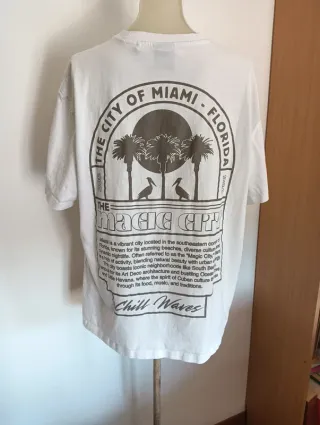 T-shirt Miami Beach vintage, Taglia M. Pull & Bear